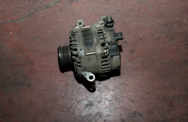 FORD RANGER 3.0 TDCİ ÇIKMA PARÇA FORD  2012 2018 ŞARJ DİNAMOSU